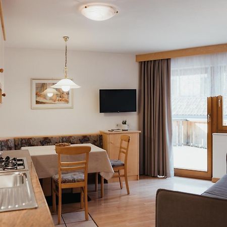Residence Chalet Pinis Corvara In Badia Ngoại thất bức ảnh