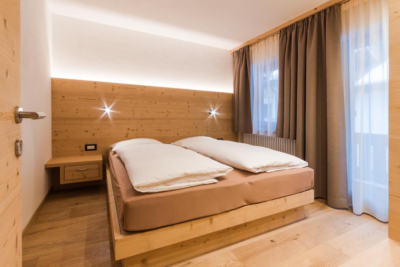 Residence Chalet Pinis Corvara In Badia Ngoại thất bức ảnh