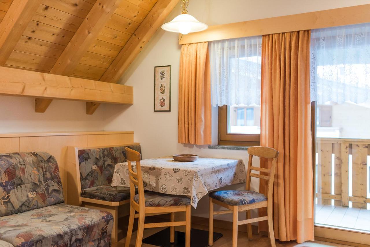 Residence Chalet Pinis Corvara In Badia Ngoại thất bức ảnh